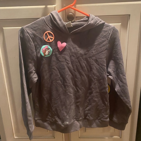 Gray Cozy Sweatshirt for Everyday Comfort - Picture 1 of 3